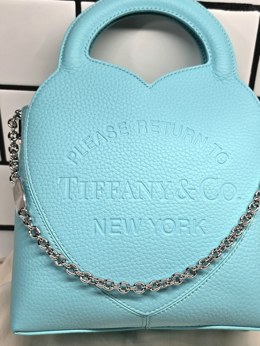 TIFFANY & Co. Return To Tiffany Mini Tote Bag - Picture 2 of 11